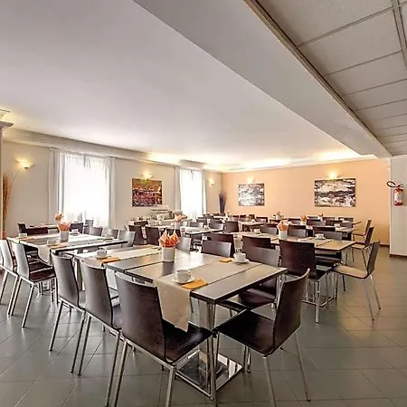Hotel Alba