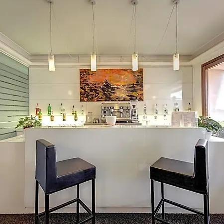 Alba Hotel 4*